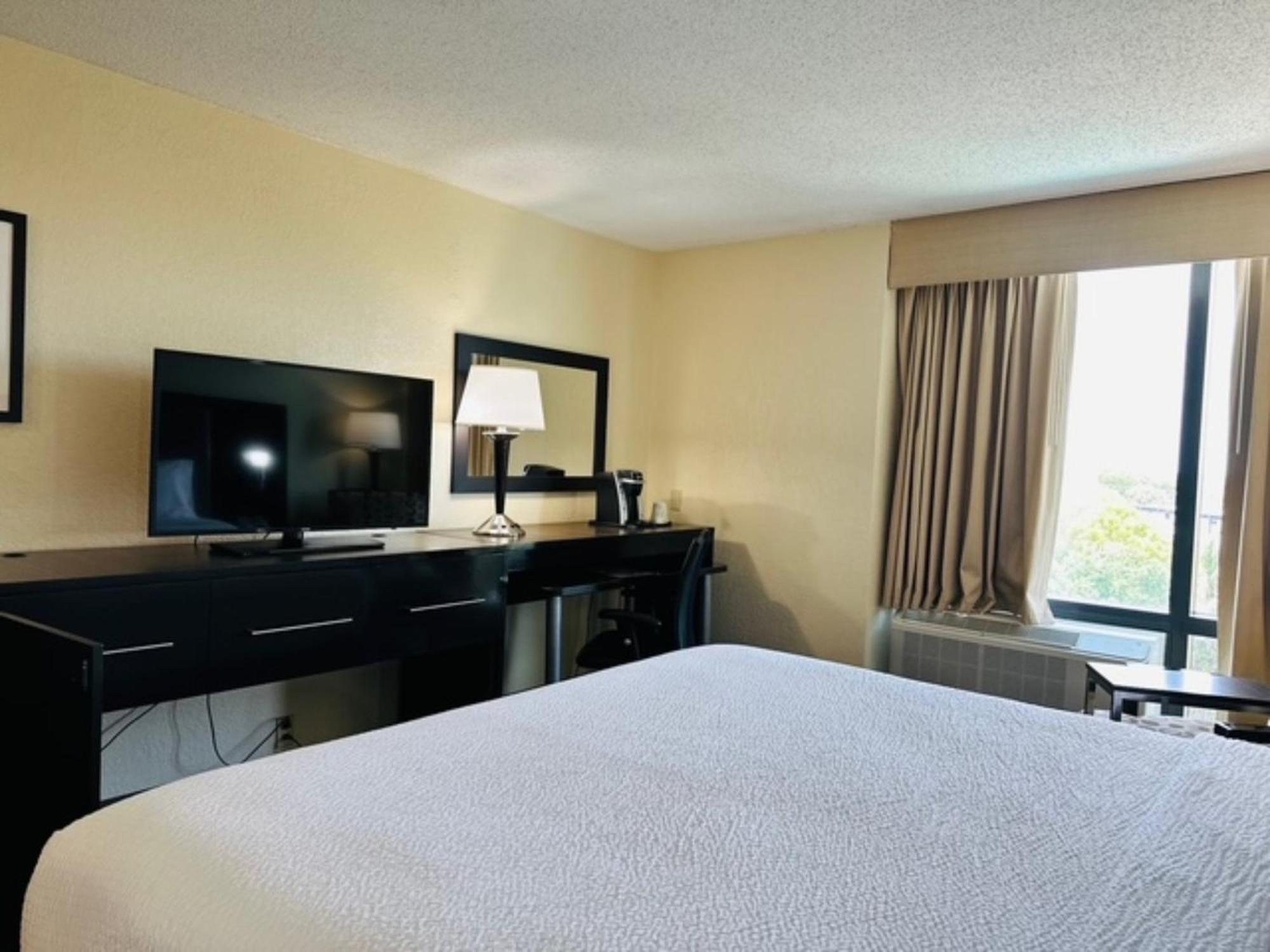 Holiday Inn Miami International Airport By Ihg Miami Springs Εξωτερικό φωτογραφία