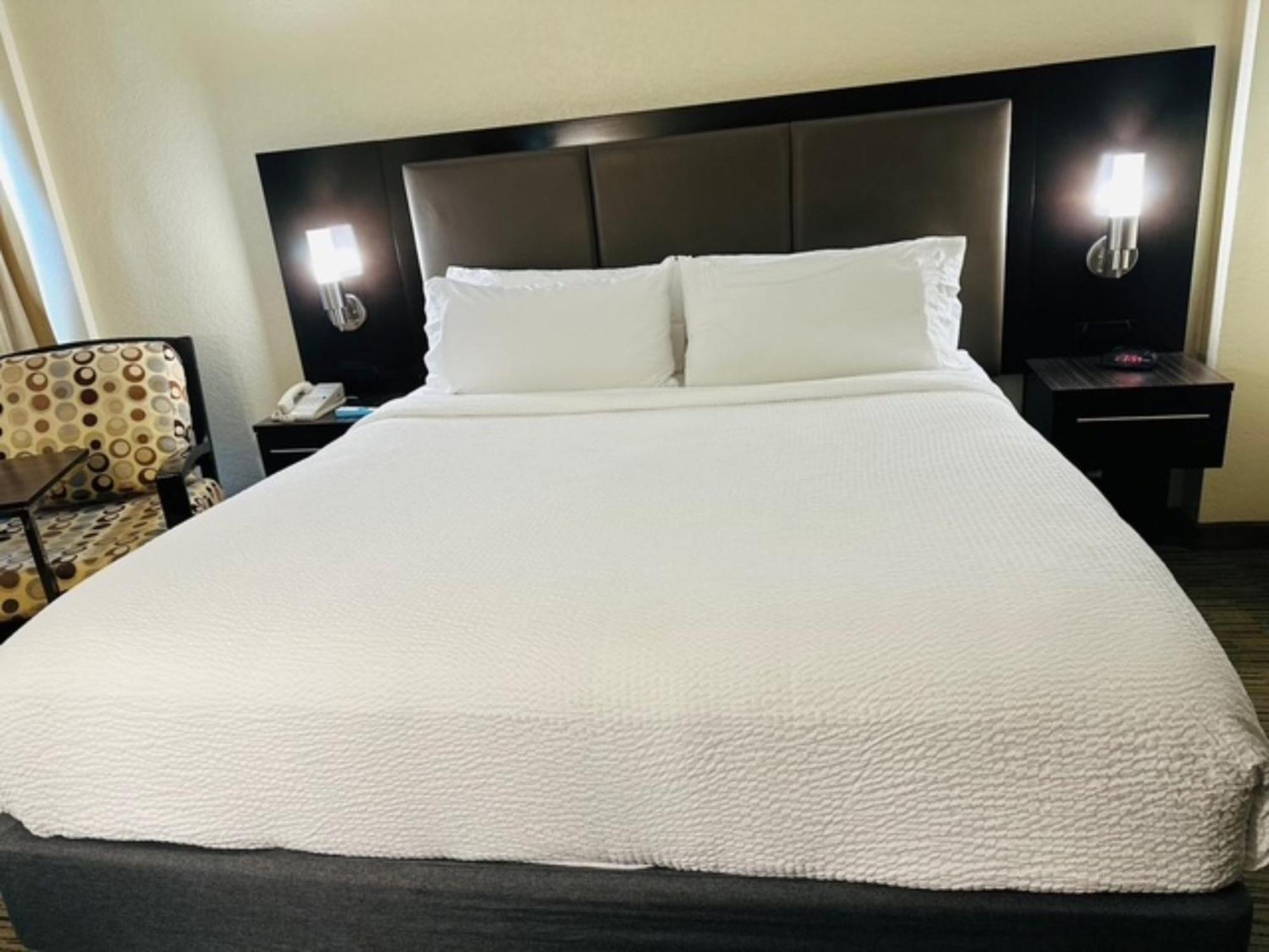 Holiday Inn Miami International Airport By Ihg Miami Springs Εξωτερικό φωτογραφία